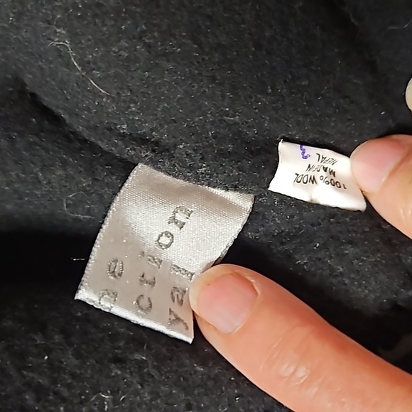 The Collection Royal Penguin hat with attached mittens - Picture 8 of 10